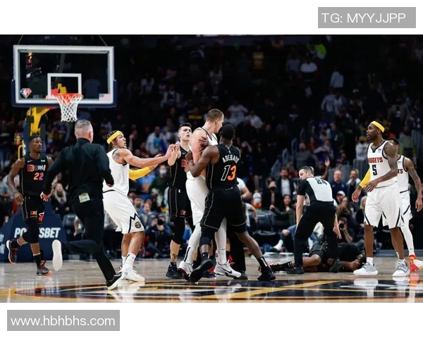 马刺队再度选择摆烂波波维奇因轮休主力被罚款引发热议